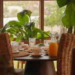 Quinta Amarela 4*