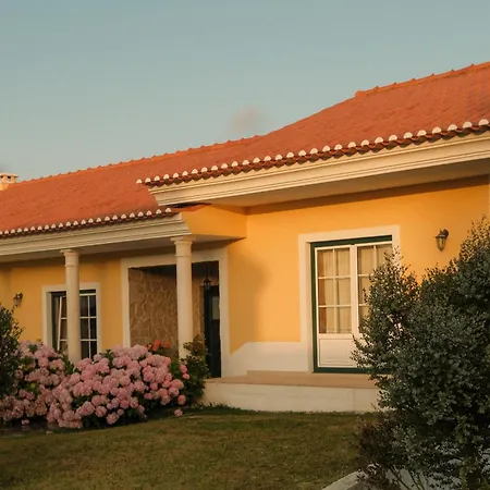 Quinta Amarela - Casa de hóspedes Nazaré