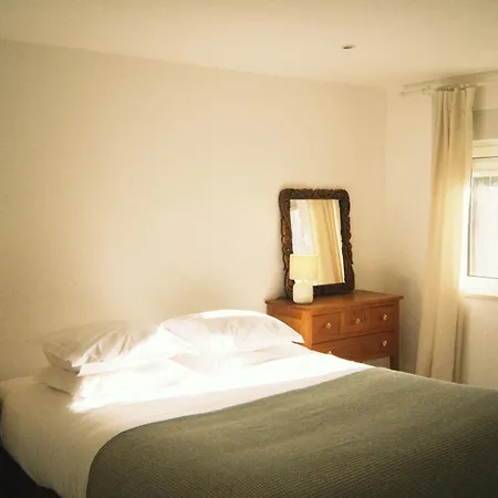 Quinta Amarela 4* Nazaré