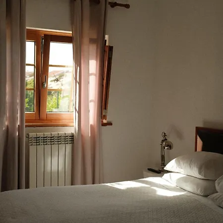 Quinta Amarela 4* Nazaré